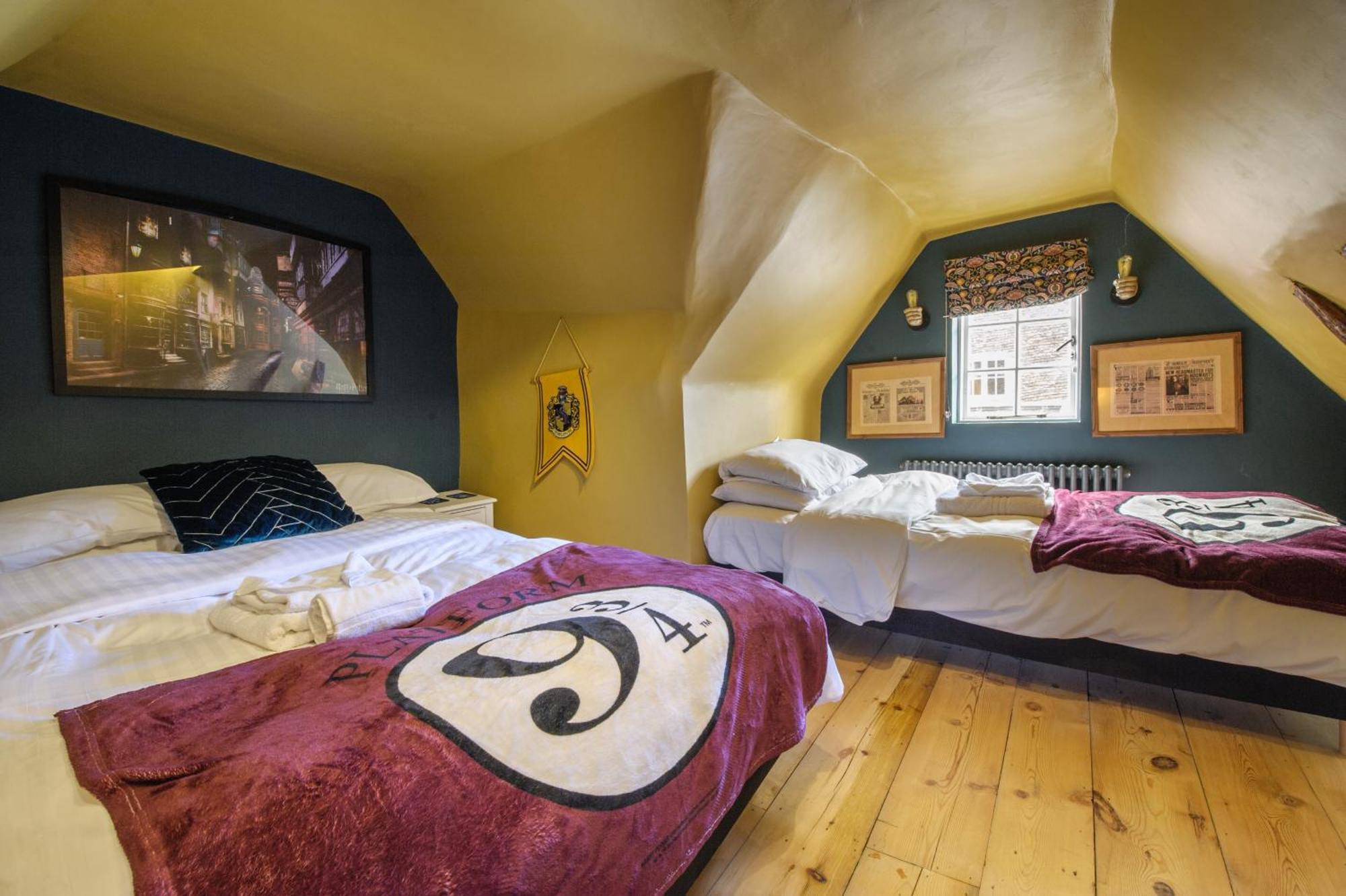 Huge Deluxe 600 Year Old Essex Manor, Hot Tub, Cinema Room, Sky Tv Saffron Walden Kültér fotó