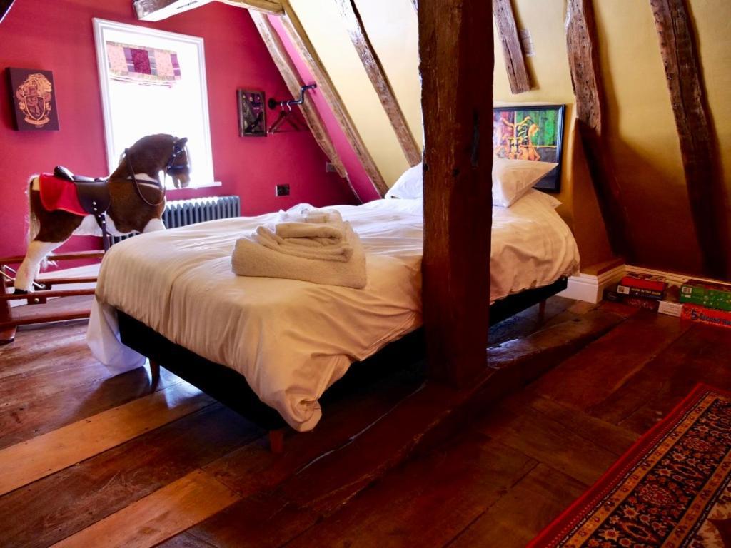 Huge Deluxe 600 Year Old Essex Manor, Hot Tub, Cinema Room, Sky Tv Saffron Walden Kültér fotó