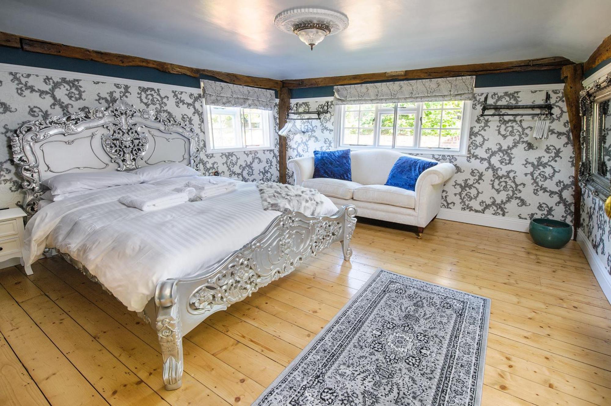 Huge Deluxe 600 Year Old Essex Manor, Hot Tub, Cinema Room, Sky Tv Saffron Walden Kültér fotó